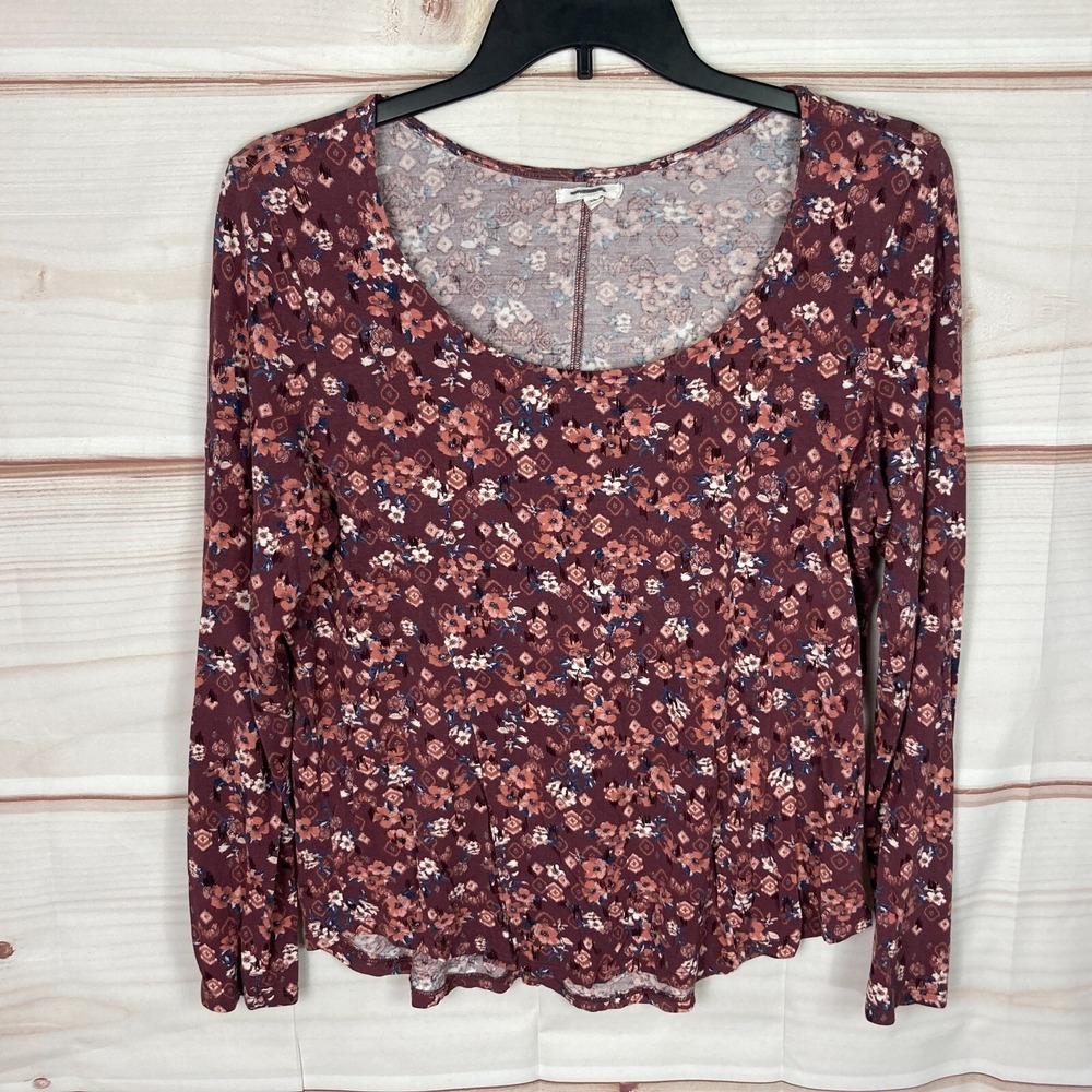 Maurices Top Womens 0X Red Floral T-Shirt Scoop Neck Long Sleeve Jersey Knit